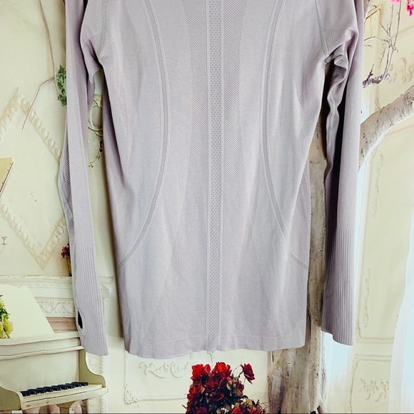 SOLD New Lululemon Long Sleeve Swiftly Tech - Picture 7 of 8